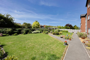 Photo 35- click for photo gallery